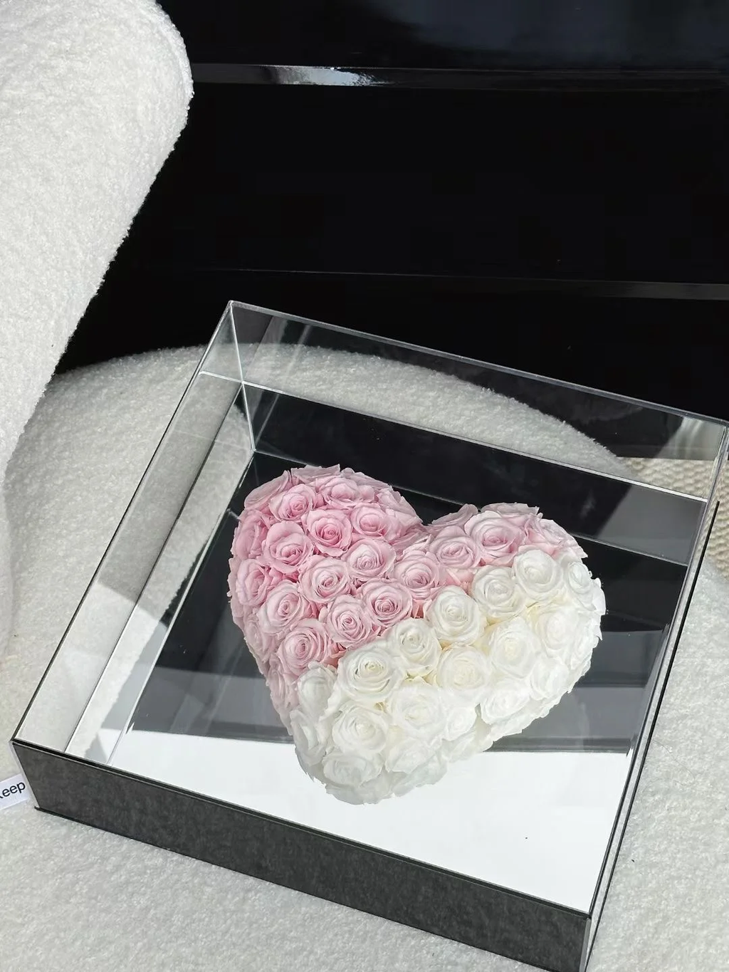 Three-dimensional love flower eternal flower rose Chinese Valentine's Day gift mirror love flower box for girlfriend confession birthday gift Aromatherapy